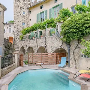 Bed & Breakfast La Tour Des Remparts, Rochemaure